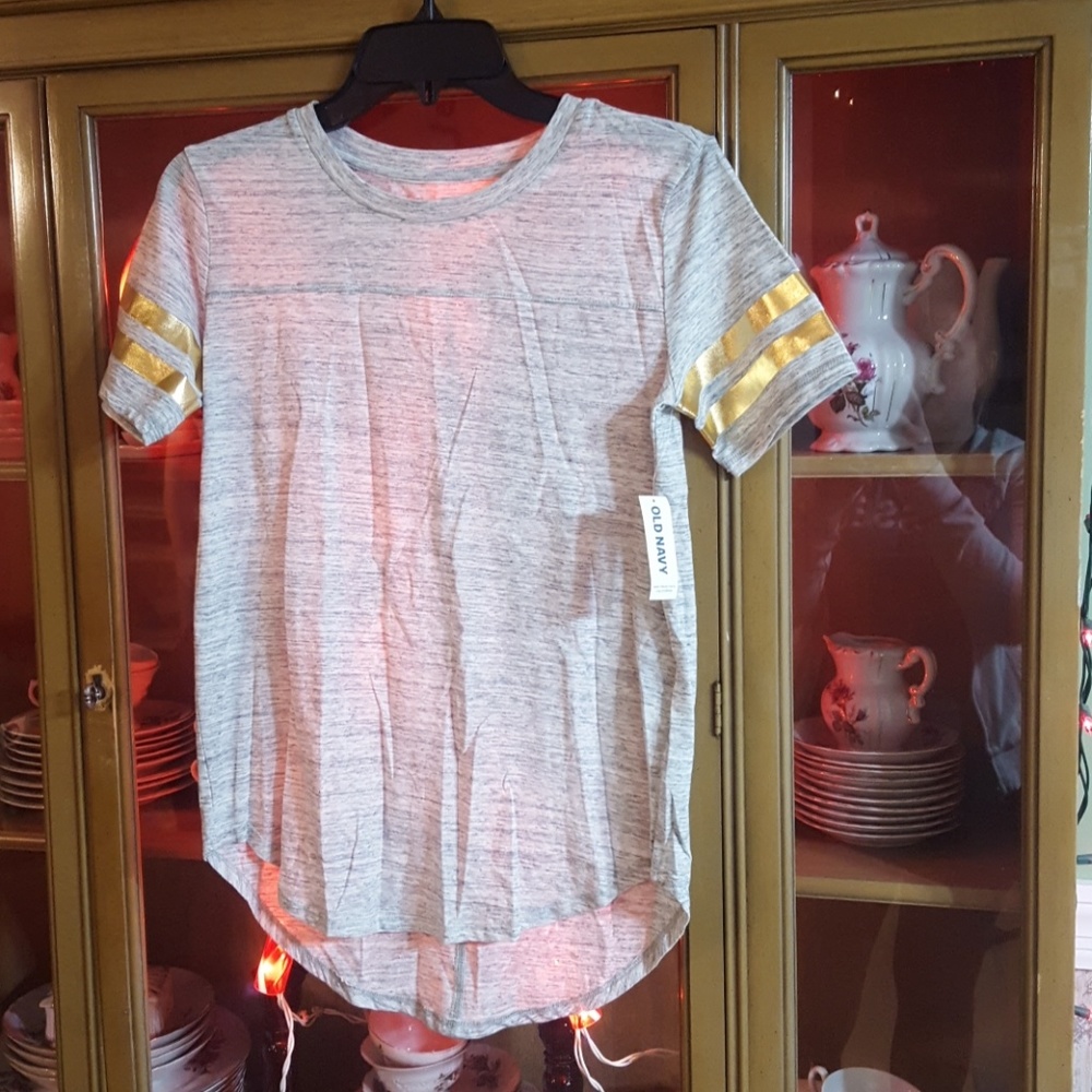 Girls long tee
